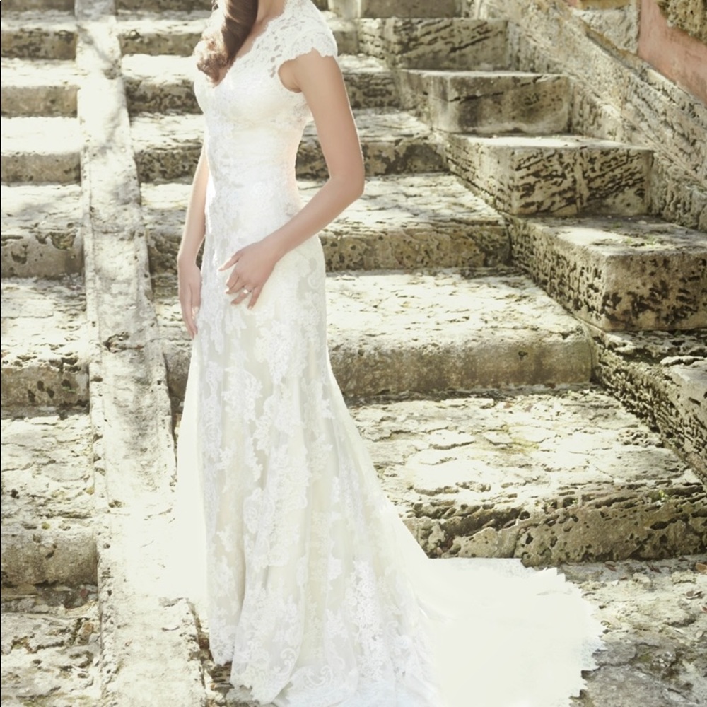 Allure Bridals Lace Wedding Gown